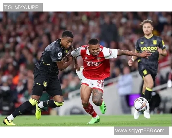 摩里伦斯与吉马良斯激战正酣谁能在这场较量中笑到最后